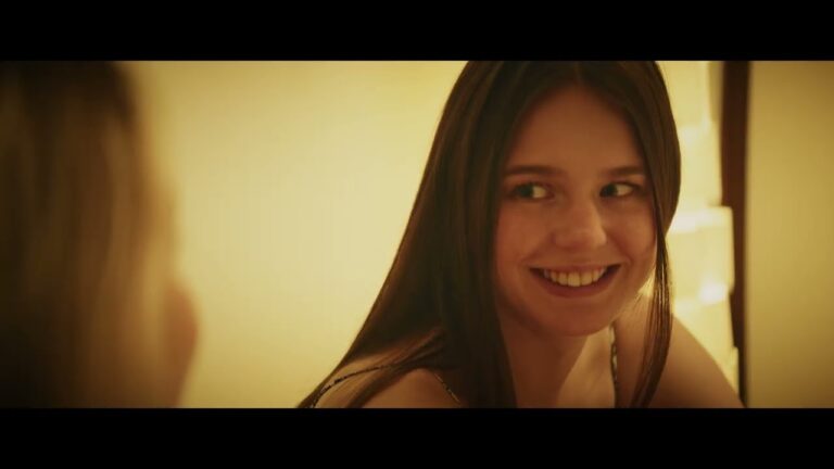Reece can’t get Ella go – Clip from A Year Later (2026) lesbian romance